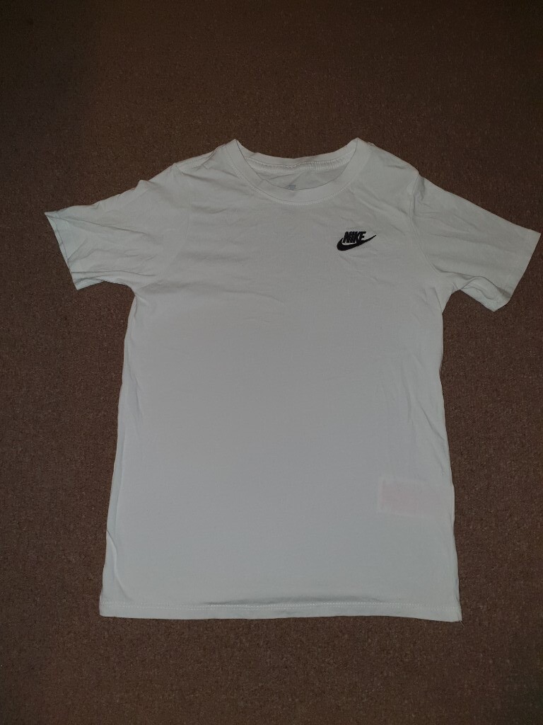 boys nike tshirt sale